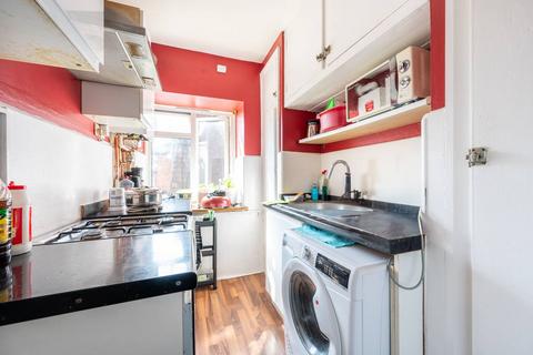 1 bedroom flat for sale, North End Road, Wembley, HA9