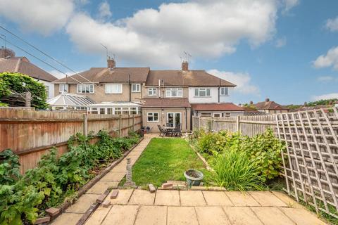 3 bedroom terraced house for sale, Dunster Avenue, Morden, SM4