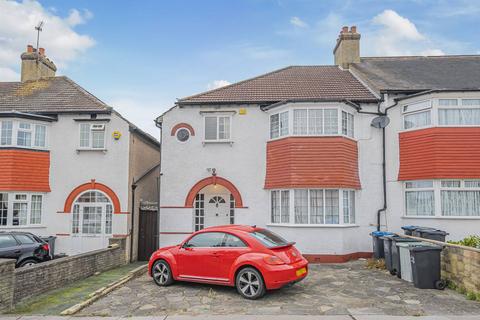 3 bedroom end of terrace house for sale, Hillcote Avenue, Norbury, London, SW16