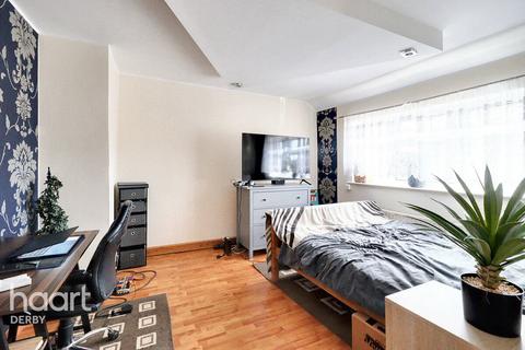 32 Dorking Road, Derby, DE22 4BU