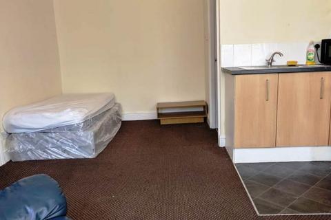 Studio to rent, 44/2 Bradford StreetBolton