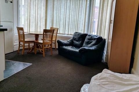 Studio to rent, 44/2 Bradford StreetBolton