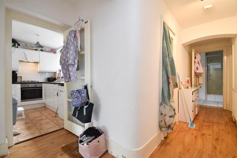 2 bedroom flat for sale, Bedford Road, Hastings TN35