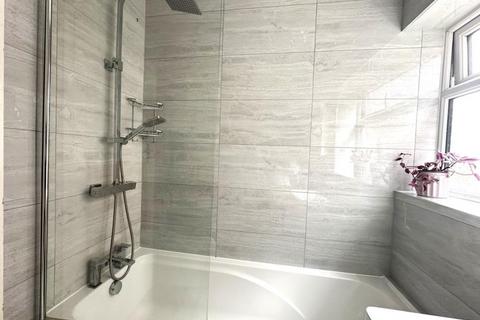 9 Adelphi Gardens, Slough, SL1 2RF