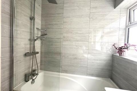 9 Adelphi Gardens, Slough, SL1 2RF