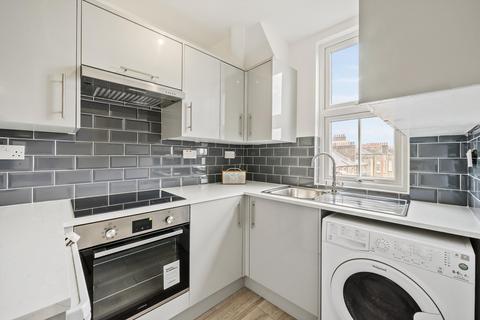 2 bedroom flat to rent, Kensington High Street, Kensington, London, W8