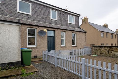 5 bedroom end of terrace house for sale, Castle Street, Thurso, Highland. KW14 7JB