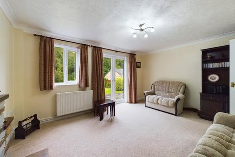7 Oakleaf Close, Halwill Junction, Beaworthy, EX21 5TY