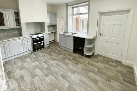 2 bedroom terraced house to rent, Burnley Road, Bacup, OL13