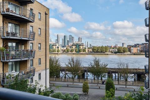 2 bedroom apartment for sale, Glaisher Street, Greenwich