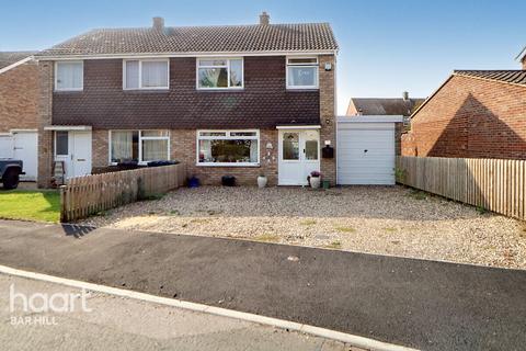 3 bedroom semi-detached house for sale, Foxs Way, Comberton