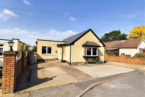 3 bedroom detached bungalow for sale, Moor Lane, Chessington, Surrey. KT9