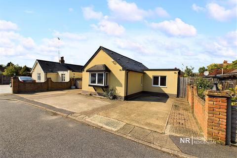 3 bedroom detached bungalow for sale, Moor Lane, Chessington, Surrey. KT9