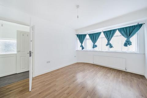 63 Elgin Avenue, Harrow, HA3 8QN