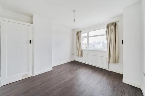 63 Elgin Avenue, Harrow, HA3 8QN