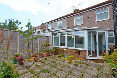 3 bedroom terraced house to rent, Wallscourt Road, Bristol BS34