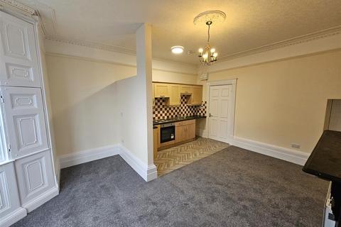 Studio to rent, West End, Holbeach