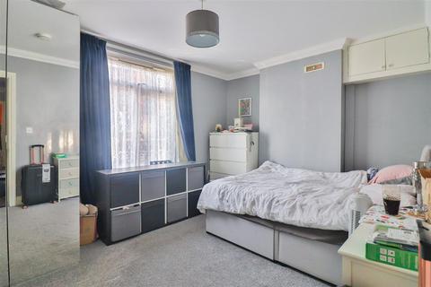 1 bedroom flat for sale, Bramford Road, Ipswich