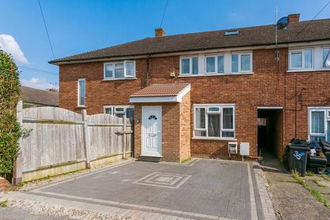 6 bedroom end of terrace house for sale, Hampden Road, Langley SL3