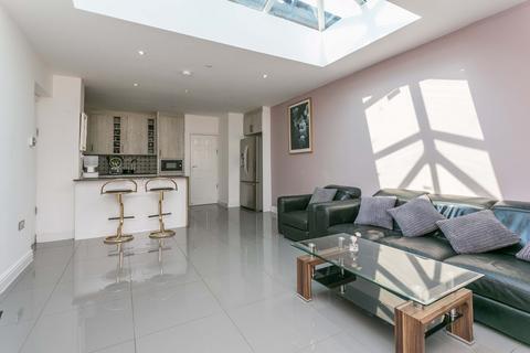 33 Hampden Road, Slough, SL3 8SF