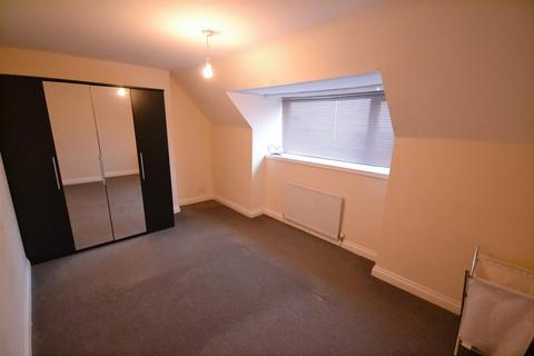 2 bedroom end of terrace house to rent, Poplar Lea, Brandon