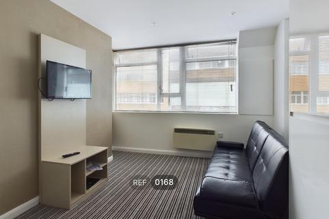 1 bedroom apartment to rent, Centre Court, Paragon Street, HU1