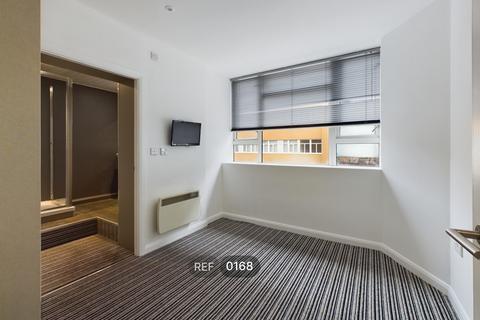 1 bedroom apartment to rent, Centre Court, Paragon Street, HU1