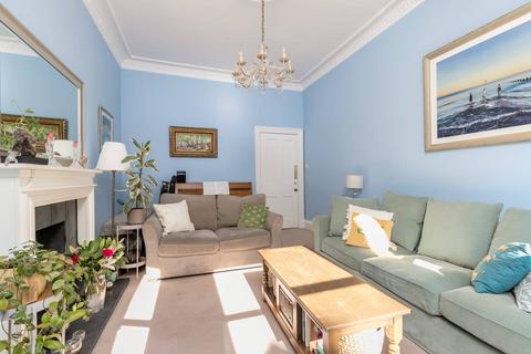 2 bedroom flat for sale, 2/6 (2F3) Lochrin Place, Edinburgh, EH3 9QY