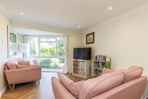 3 bedroom end of terrace house for sale, Hill Barn Lane, Worthing