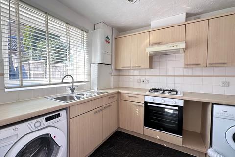 2 bedroom end of terrace house to rent, Greene View, CM7