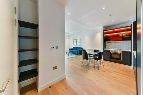 1 bedroom apartment to rent, Modena House, London City Island, London, E14