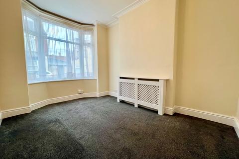 3 bedroom end of terrace house for sale, Kildare Street, Middlesbrough TS1