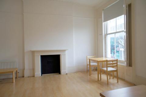 Studio to rent, Pembridge Road, Notting Hill, W11