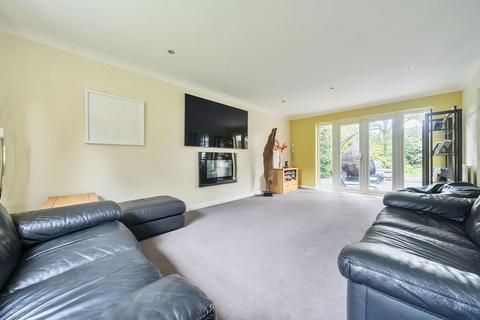 4 bedroom detached house for sale, Raglan Close, Valley Park, Chandler's Ford