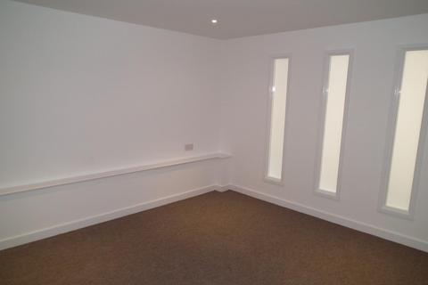 1 bedroom flat to rent, St Giles Street, Town Centre