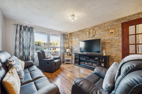 4 bedroom end of terrace house for sale, Troon Avenue, East Kilbride, Lanarkshire, G75 8TL