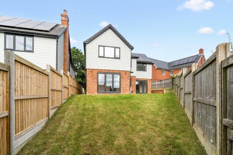 4 bedroom detached house for sale, Hailsham Road, Herstmonceux BN27