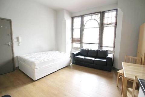 Studio to rent, Glenilla Road,  Belsize Park, NW3