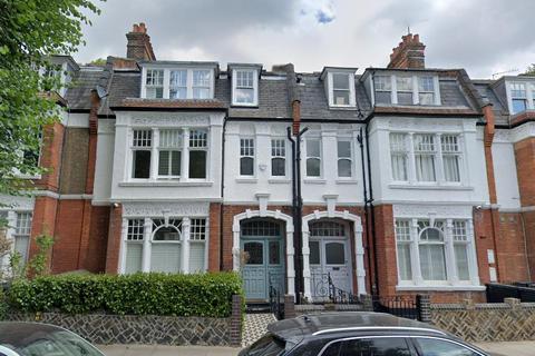 Studio to rent, Glenilla Road,  Belsize Park, NW3