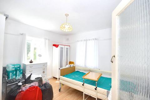 2 bedroom flat for sale, 145 Empire Court, North End Road, Wembley, Middlesex, HA9 0AJ