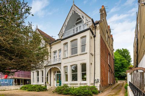 1 bedroom flat to rent, Preston Park Avenue, Brighton, East Sussex, BN1