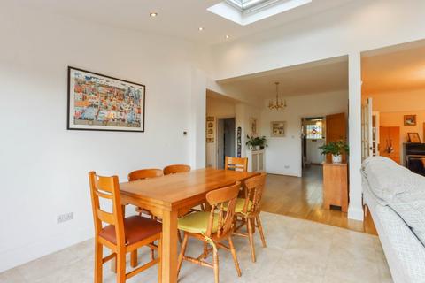 5 bedroom semi-detached house for sale, The Ridgeway, London