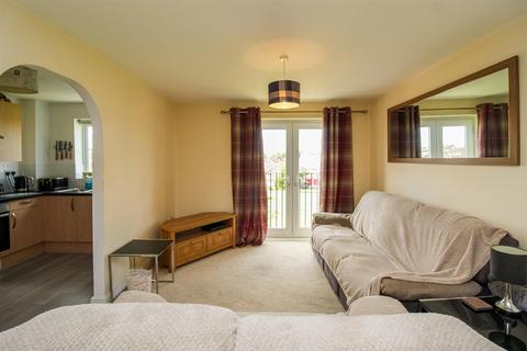 48 Constable Drive, Ossett, WF5 8DH