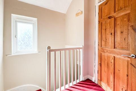 12 Broadbury Road, Bristol, BS4 1JR