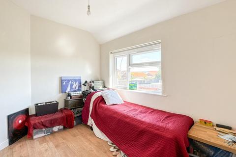 12 Broadbury Road, Bristol, BS4 1JR