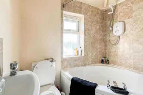 12 Broadbury Road, Bristol, BS4 1JR