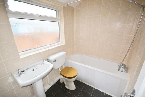 2 bedroom terraced house to rent, Rockingham Street, Darlington