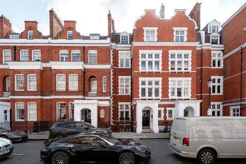 3 bedroom apartment to rent, Evelyn Gardens, South Kensington, SW7