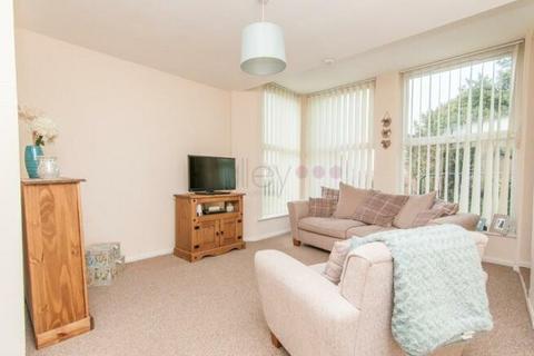 1 bedroom flat to rent, Tickhill Road, Doncaster DN4