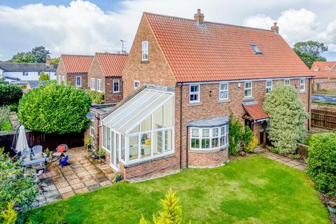 5 bedroom detached house for sale, Well House Close, Long Marston, York